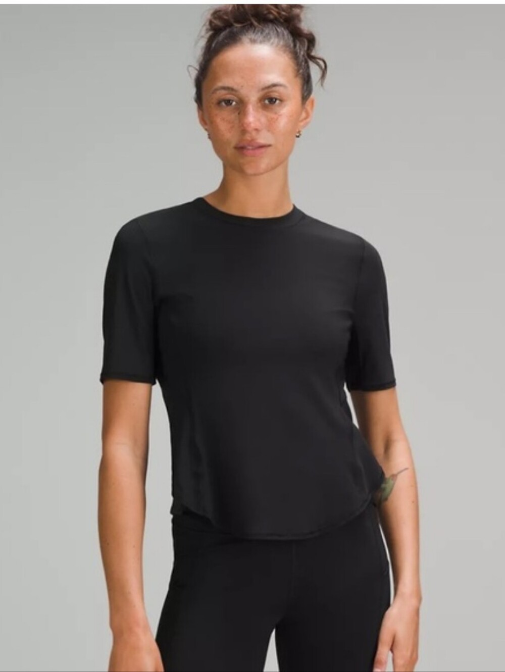 Lululemon UV Protection Fold over Running T-shirt NO TAGS Size 6